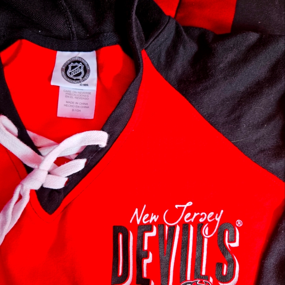 New Jersey Devils women's Jersey, sz small